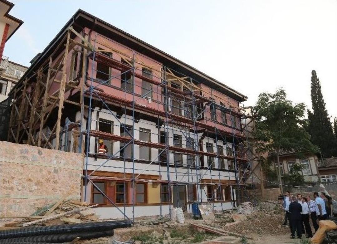 Bursa&rsquo;da Ali Paşa Konağı &Ouml;zg&uuml;n Kimliğiyle Buluşuyor