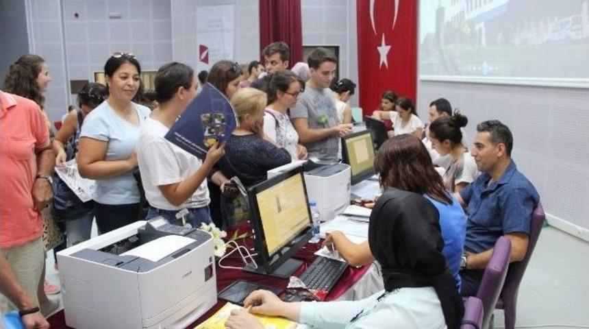 Gen&ccedil;ler &ldquo;ik&ccedil;&uuml;&rdquo; Dedi