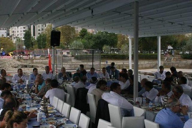 Çalışma Ve Sosyal Güvenlik Bakanı Süleyman Soylu Trabzon’da Stk’lar İle Kahvaltıda Buluştu