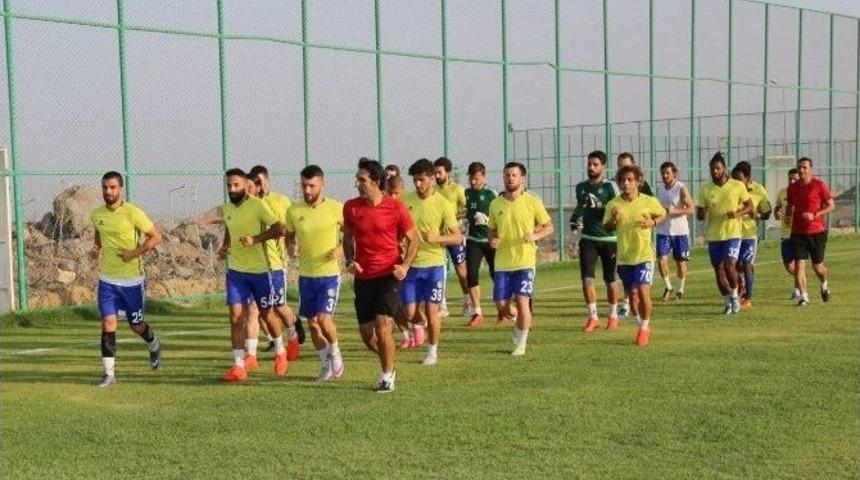 Şanlıurfaspor, &Uuml;mraniyespor&rsquo;u Konuk Ediyor
