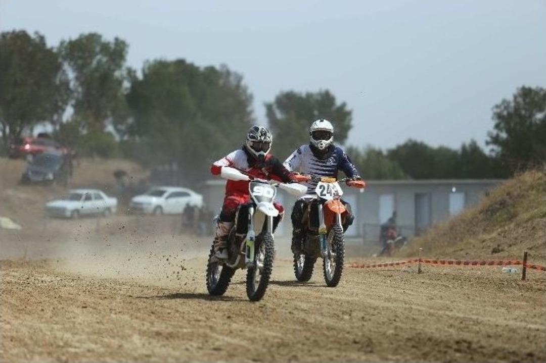 Motokros T&uuml;rkiye 4. Ayak Yarışları Hayrabolu&rsquo;da Başladı
