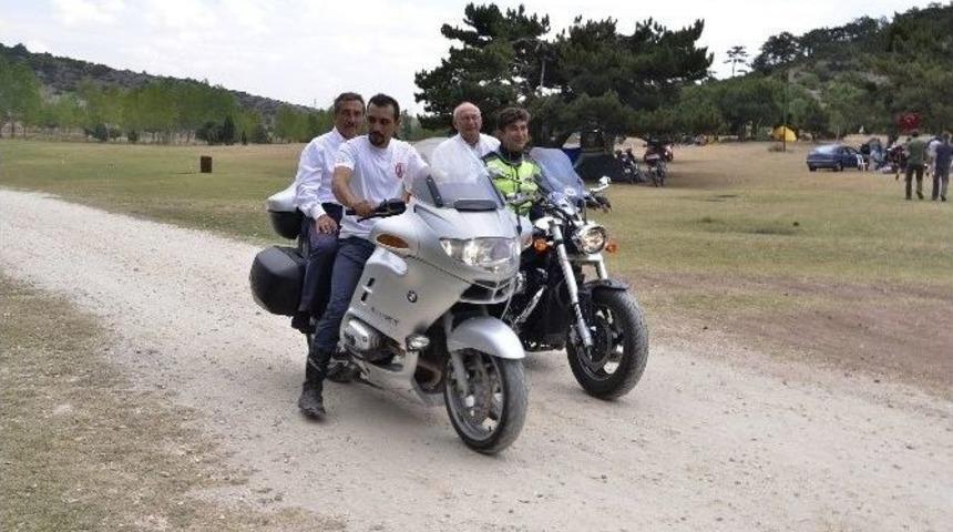 Barış Ve Kardeşlik İ&ccedil;in Motosiklet Kampında Buluştular