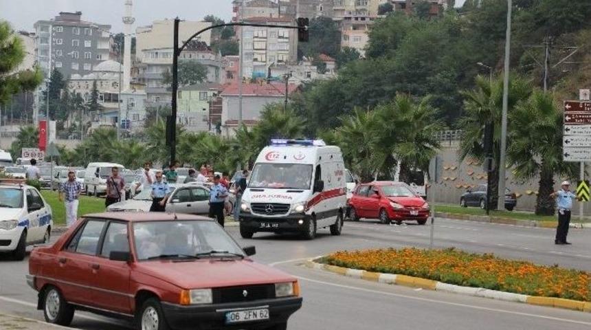 Zincirleme Kaza: 4 Yaralı