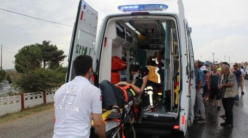 Tekirdağ&rsquo;da Trafik Kazası: 3 Yaralı