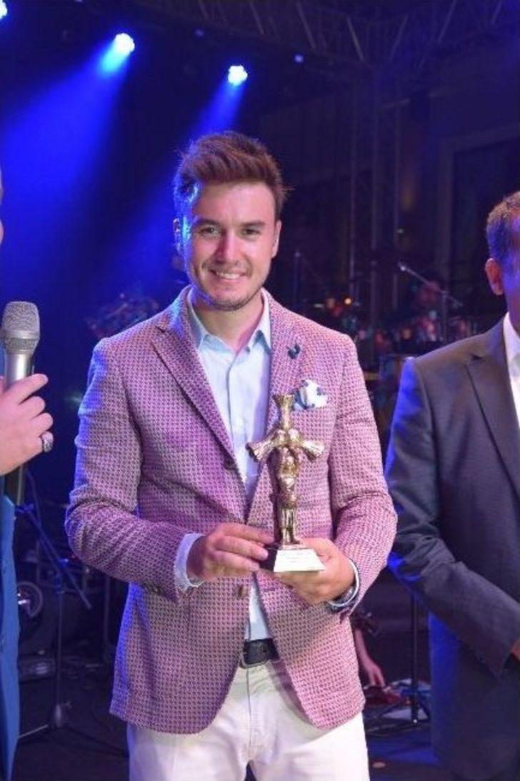 Mustafa Ceceli, Giresun’da 15 Temmuz Şehitleri İçin Yapılan Parkın Açılışını Yaptı G1