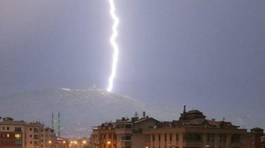 Ordu&rsquo;da Şimşekli Gece