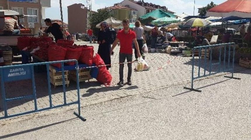 Bilecik Halkının Pazarda Otopark Sıkıntısı