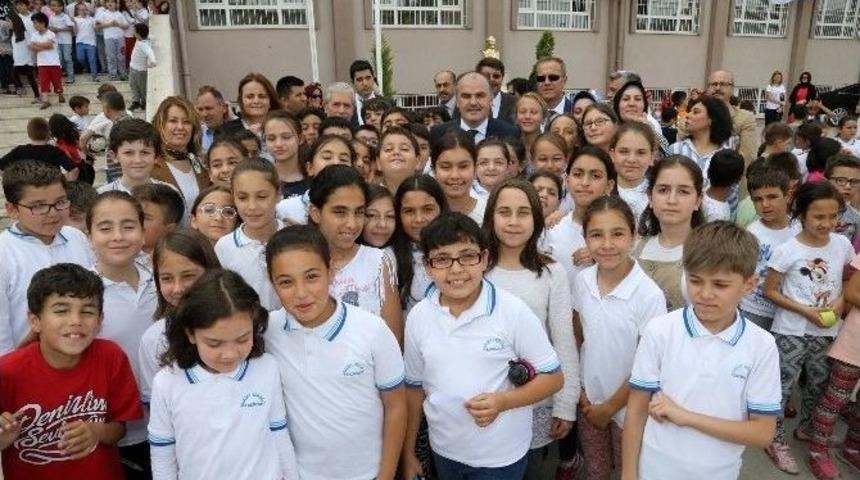 Pamukkale Belediyesi&rsquo;nin Eğitim Desteği İ&ccedil;in Başvuruları Devam Ediyor