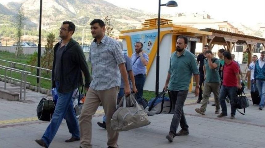 Burdur&rsquo;da 15 Polis Adliyeye Sevk Edildi