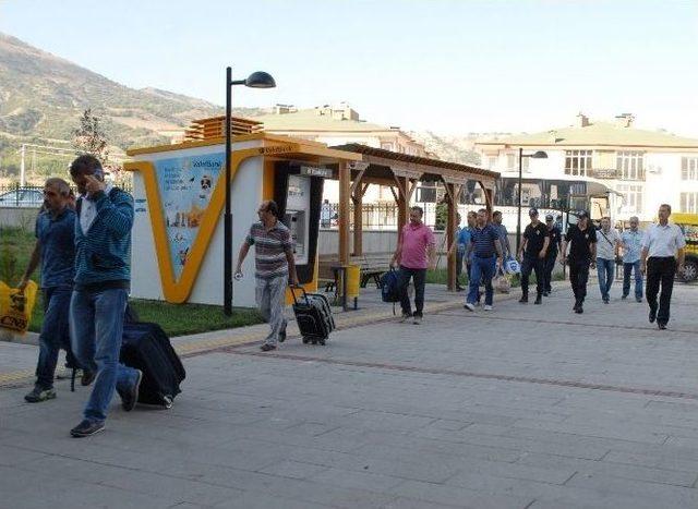 Burdur’da 15 Polis Adliyeye Sevk Edildi