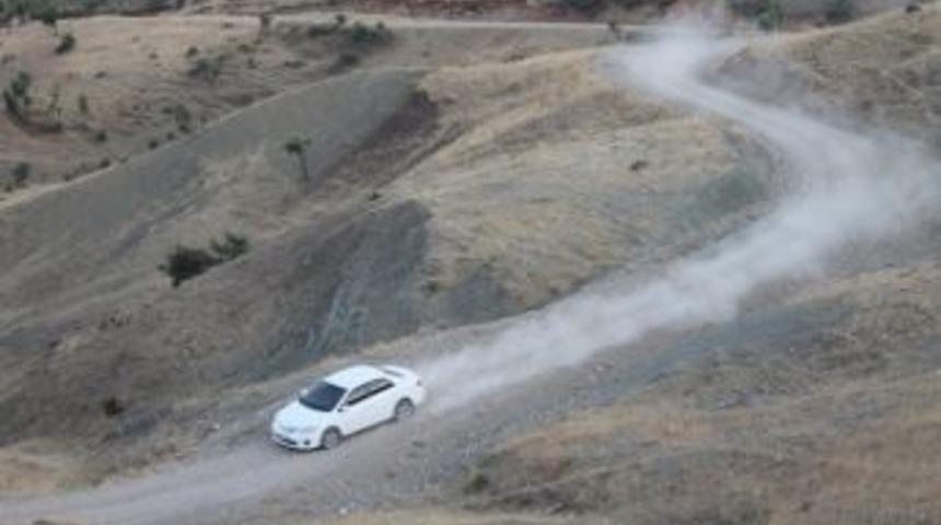 500 Yıllık K&ouml;y Yolu Asfalta Kavuşuyor