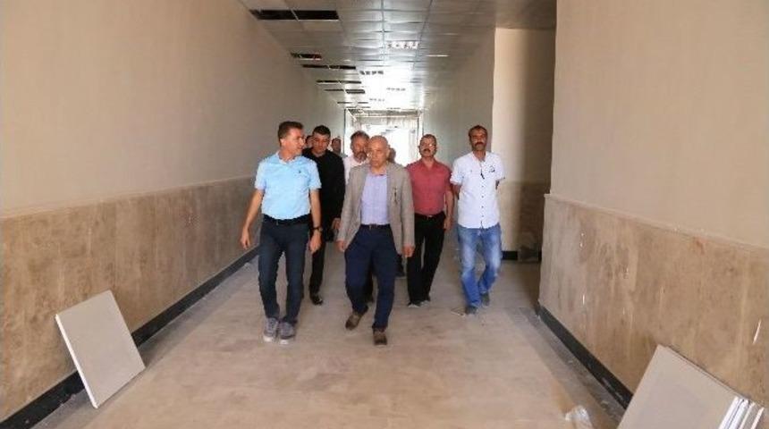 Başkan &Ccedil;alışkan, Fuar Ve Kongre Merkezi İnşaatında İncelemelerde Bulundu