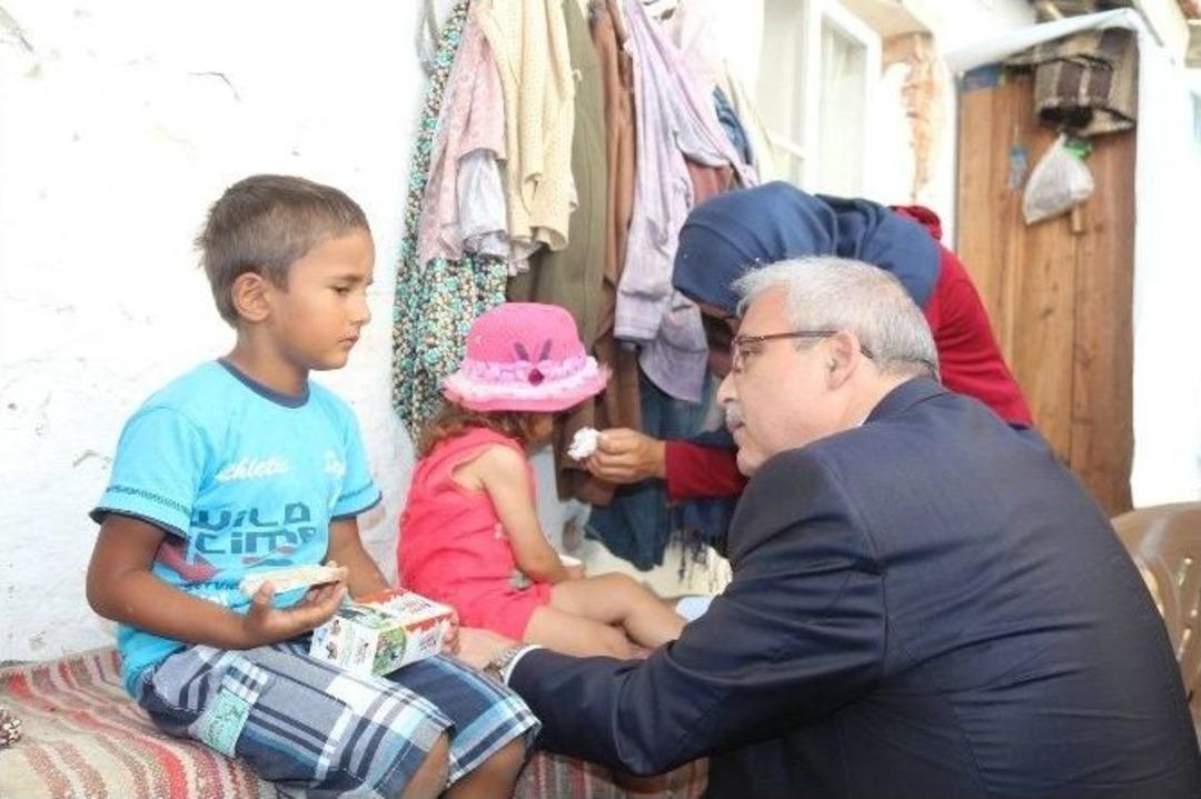 Vali G&uuml;ven&ccedil;er G&ouml;rdes&rsquo;te Temaslarda Bulundu