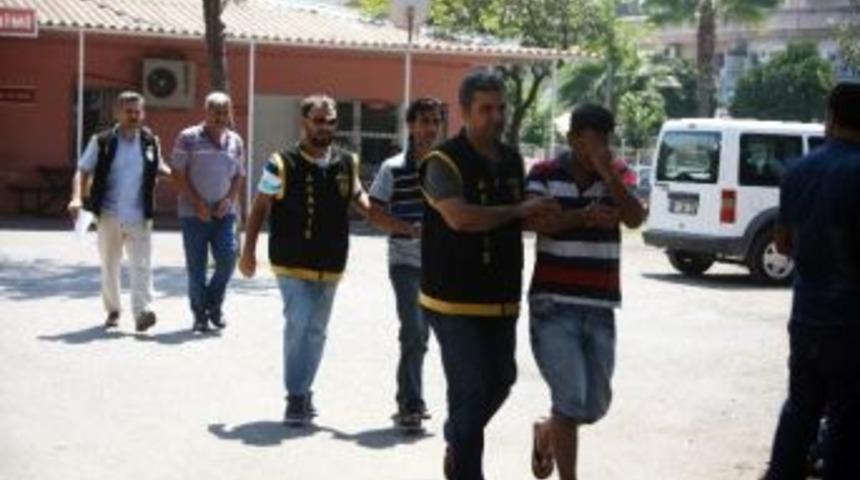 Yasa Dışı Bahis Oynatan 3 Kişi Yakalandı