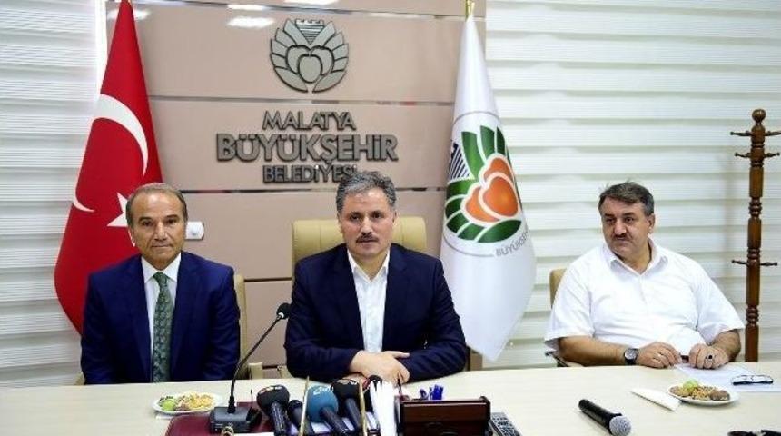 Başkan &Ccedil;akır M&uuml;jdeyi Verdi