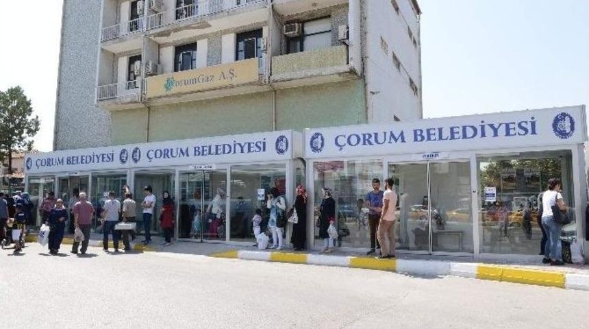 &Ccedil;orum Belediyesi Klimalı Durak Sayısını &Ccedil;oğaltıyor