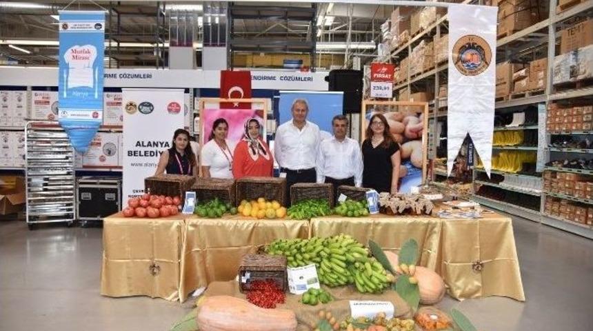 Alanya Belediyesi Horeca Y&ouml;resel &Uuml;r&uuml;nler Festivali&rsquo;nde