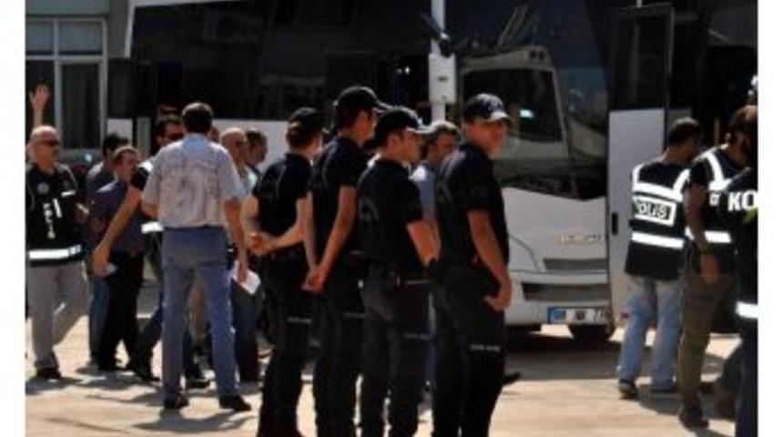 Aydın&rsquo;da 386 Kişi Tutuklandı, 1028 Personel G&ouml;revden Uzaklaştırıldı