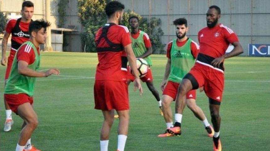 Gaziantepspor, Trabzonspor Ma&ccedil;ına Start Verdi