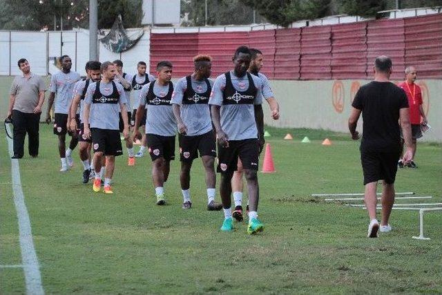 Adanaspor, Kasımpaşa Maçı Hazırlıklarını Sürdürüyor