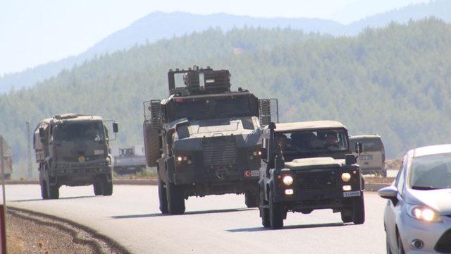 Askeri konvoy Hatay'dan geçti