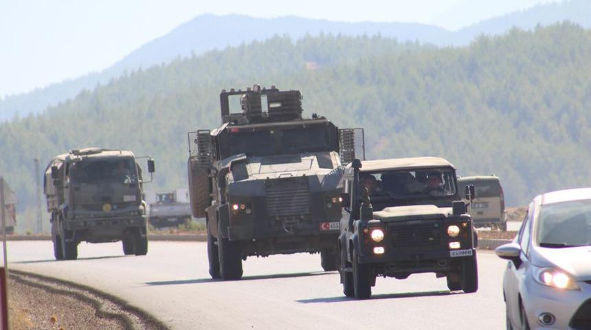 Askeri konvoy Hatay'dan ge&ccedil;ti