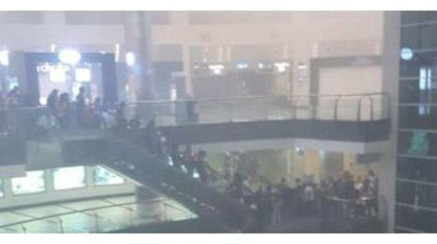 Antalya Havalimanı&rsquo;ndaki Yangın Paniğe Neden Oldu
