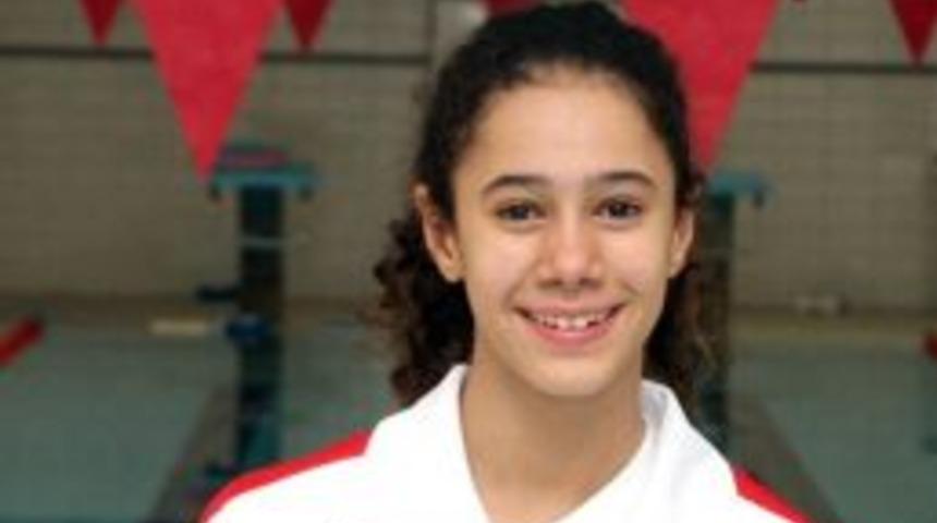 Sanko &Ouml;ğrencisinin Y&uuml;zme Başarısı