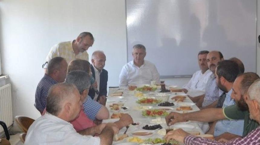 Of Başkan Sarıalioğlu, Sanayi Esnafını Dinledi, Yeni H&uuml;k&uuml;met Konağı Binası İnşaatını İnceledi