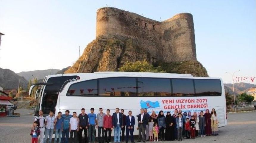 Oltu&rsquo;dan &Ccedil;anakkale Şehitlerine Anlamlı Ziyaret