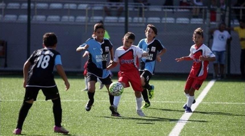 Şampiyonlar Demokrasi Turnuvası&rsquo;nda