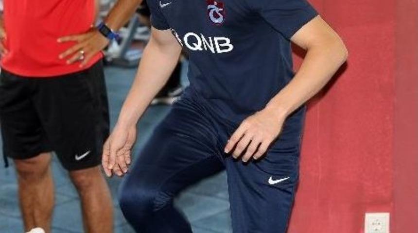 Trabzonspor, Gaziantepspor Ma&ccedil;ı Hazırlıklarını Salonda S&uuml;rd&uuml;rd&uuml;