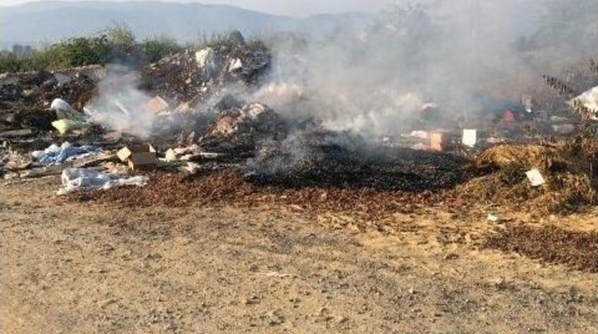 Yukarı Mahalle Halkı Dertli