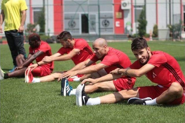 Eskişehirspor, Şanlıurfaspor Maçı Hazırlıklarına Başladı