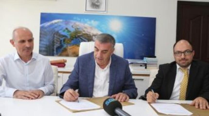 Yenikent&rsquo;in Beklediği Projede İmzalar Atıldı