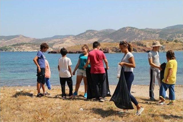 Foçalı Yelkencilerden Örnek Kamp