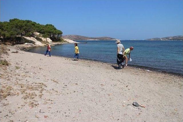 Foçalı Yelkencilerden Örnek Kamp