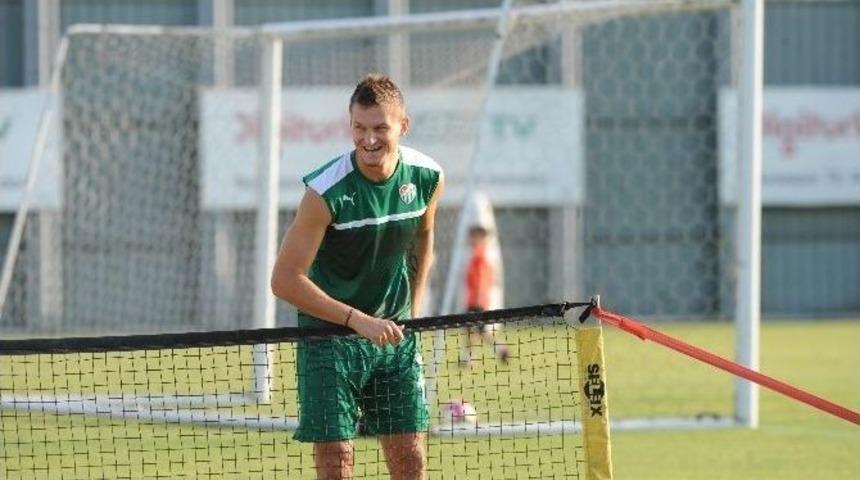 Bursaspor&rsquo;dan Neşeli Antrenman