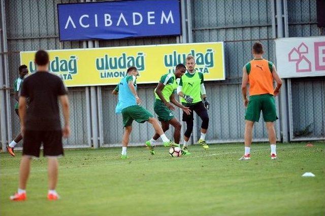 Bursaspor’dan Neşeli Antrenman