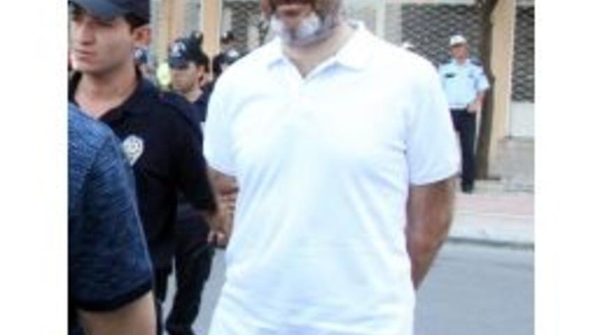Orta Akdeniz G&uuml;mr&uuml;k Ve Ticaret B&ouml;lge M&uuml;d&uuml;r&uuml; Tutuklandı