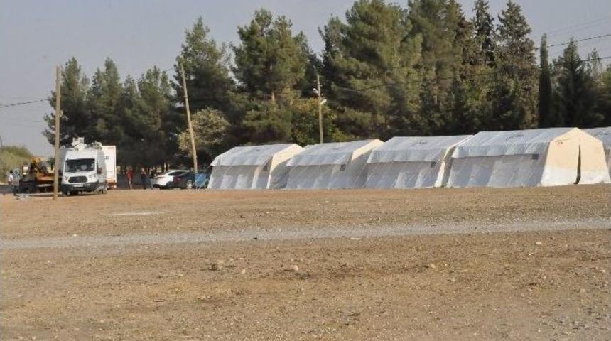 Suriye Sınırına Sahra Hastanesi Kuruldu
