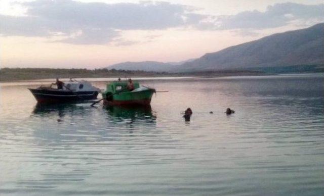 Serinlemek İçin Girdiği Baraj Gölünde Boğuldu