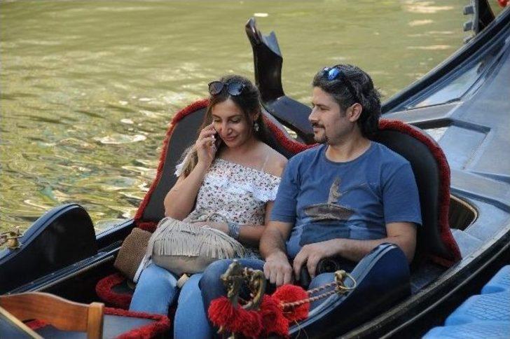 Şehr-i Aşk’ın Gondolları Sezonu Bereketli Geçiriyor G2