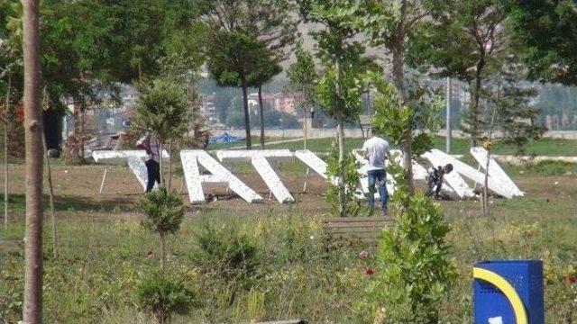 Tatvan’daki Sahil Parkının Üçüncü Etap Çalışmaları Başlayacak