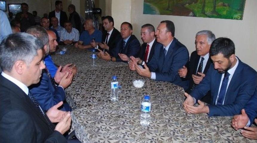 Gto Y&ouml;netiminden Ter&ouml;r Mağduru Ailelere Taziye Ziyareti