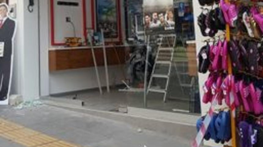 40 Saniyede 40 Telefon &Ccedil;aldılar