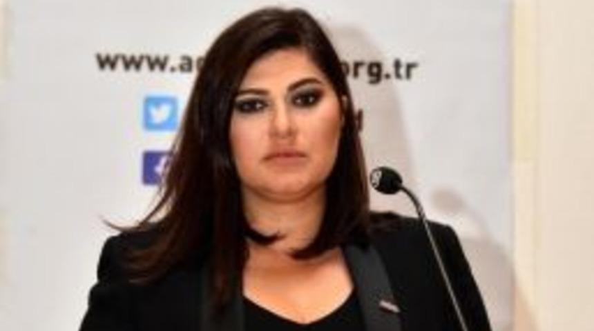 İş D&uuml;nyasından Faiz İndirimi Kararına Destek