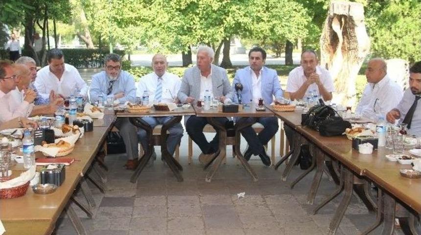 Cumhuriyet&ccedil;i Avukatlar &Ouml;n Se&ccedil;ime Gidiyor