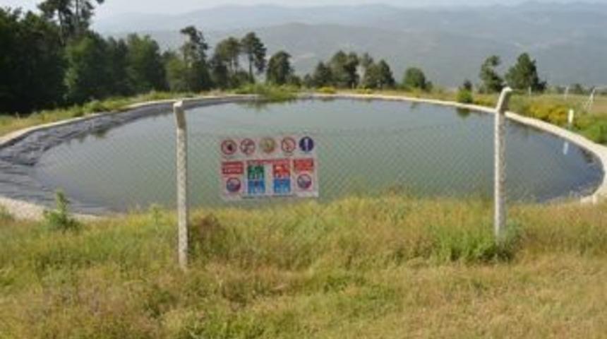 Yangın G&ouml;letlerine G&uuml;venlik Levhası