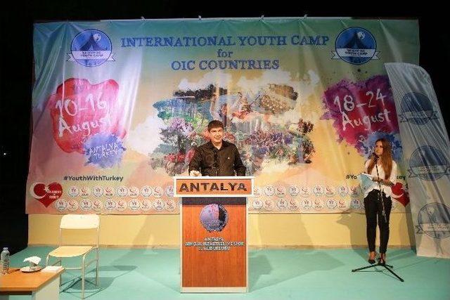 Uluslararası Gençlik Kampı Antalya’da Toplandı